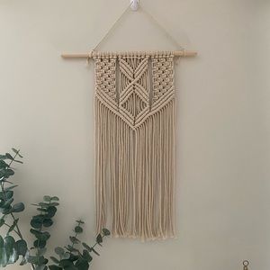 Macrame wall hanging- boho wall decor